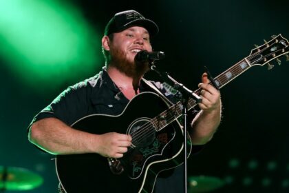 Luke Combs tour