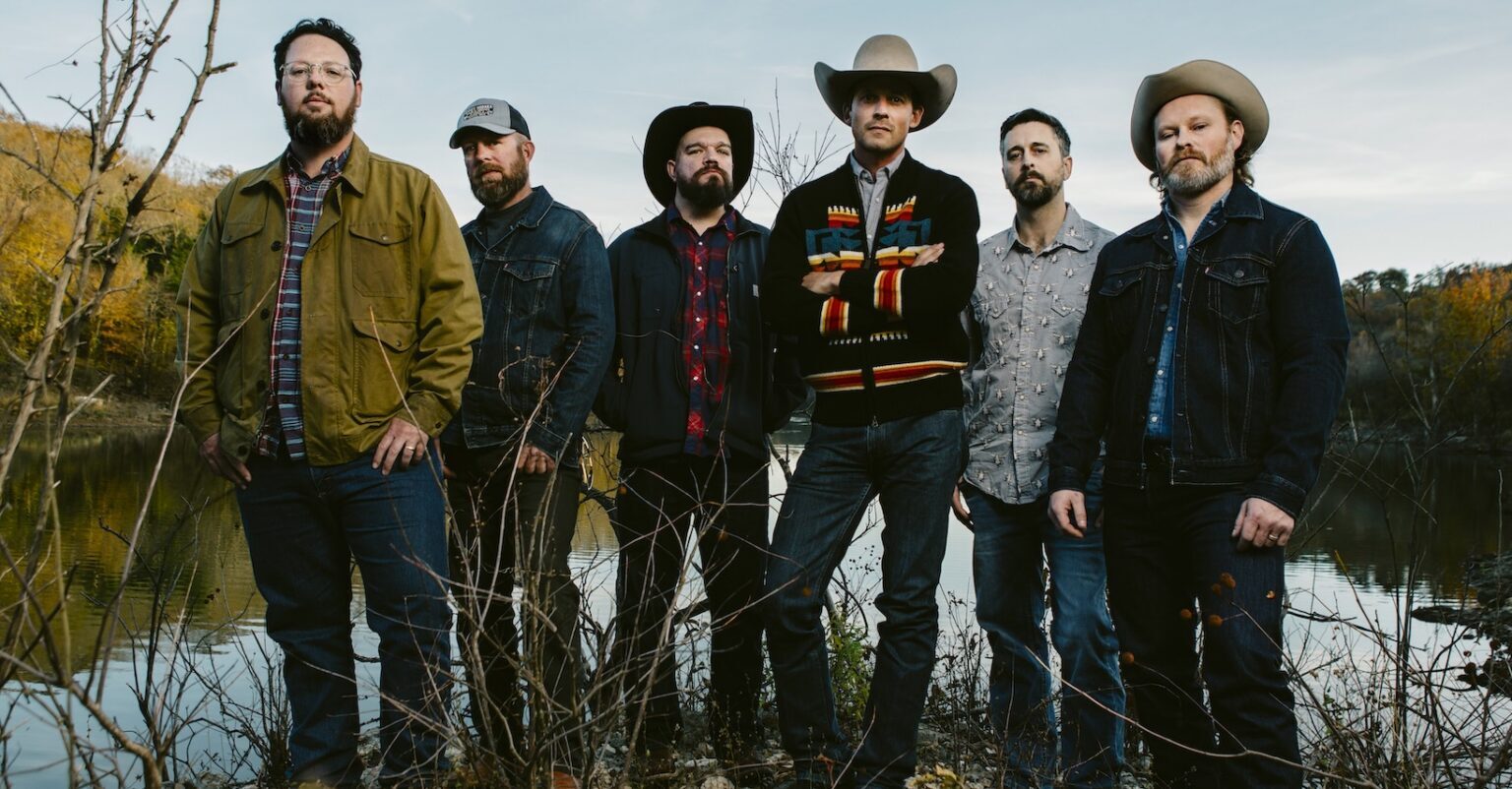 Turnpike Troubadours