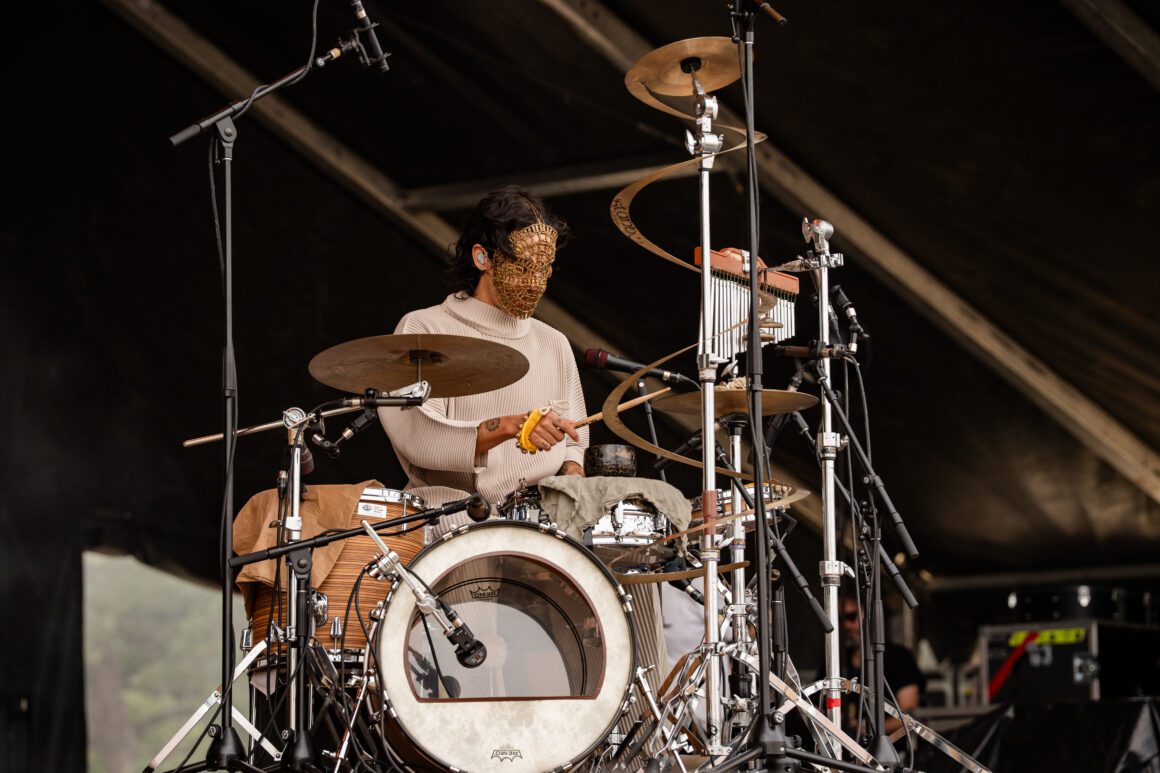 Glass Beams (photo by Zach Sinclair)