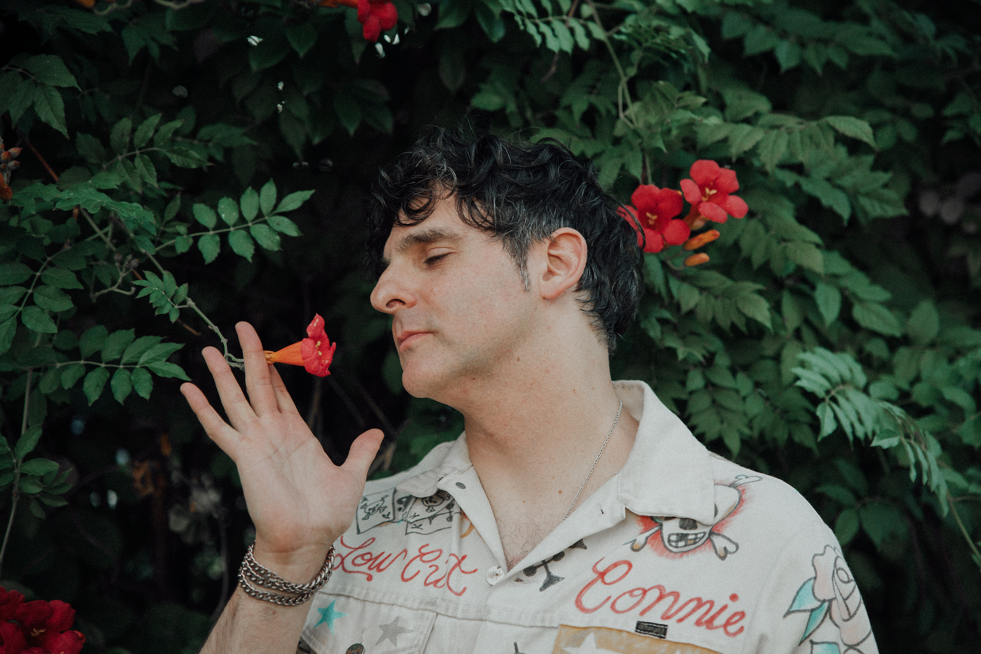 Low Cut Connie