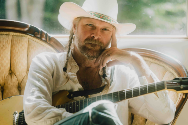 Hiss Golden Messenger